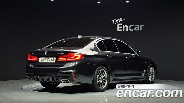 BMW 5 Series (G30) 520d xDrive M Sport Package Plus 2019 — фото 2