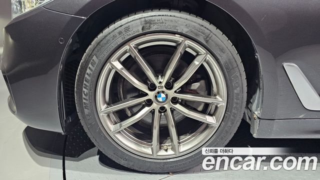 BMW 5 Series (G30) 520d xDrive M Sport Package Plus 2019 — фото 5