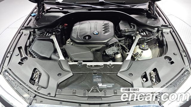 BMW 5 Series (G30) 520d xDrive M Sport Package Plus 2019 — фото 6