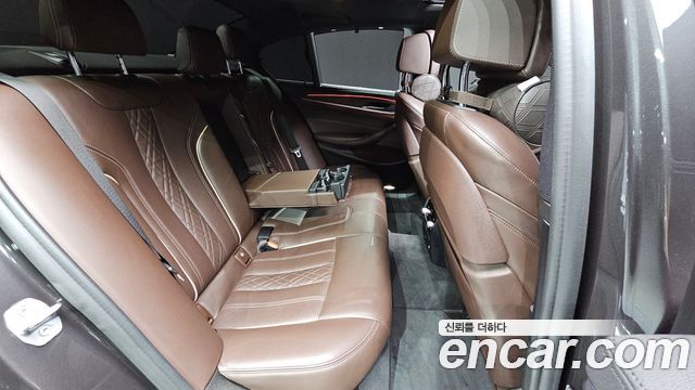 BMW 5 Series (G30) 520d xDrive M Sport Package Plus 2019 — фото 19
