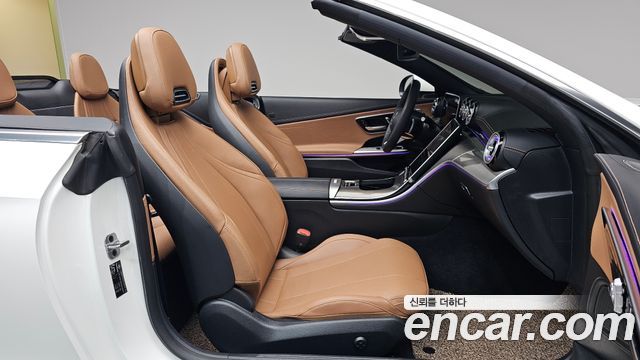 Mercedes-Benz CLE-Class (C236) CLE200 Cabriolet 2025 — фото 26
