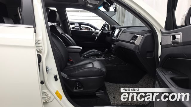 KG Mobility (SsangYong) Rexton Sports Diesel 2.2 4WD Noblesse 2019 — фото 11