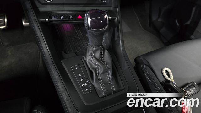 Audi Q3 (F3) 40 TFSI Quattro Premium Sport Back 2024 — фото 9