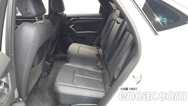 Audi Q3 (F3) 40 TFSI Quattro Premium Sport Back 2024 — фото 15