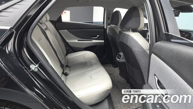 Hyundai Avante (CN7) 1.6 Inspiration 2021 — фото 12