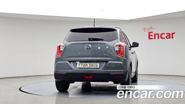 KG Mobility (SsangYong) Very New Tivoli Gasoline 1.5 2WD V3 2022 — фото 4