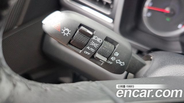 KG Mobility (SsangYong) Very New Tivoli Gasoline 1.5 2WD V3 2022 — фото 16