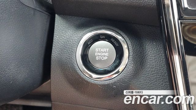 KG Mobility (SsangYong) Very New Tivoli Gasoline 1.5 2WD V3 2022 — фото 19