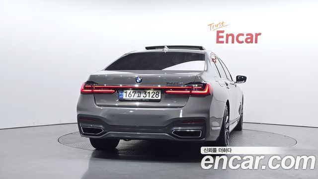 BMW 7 Series (G11) 745Le iPerformance M Sport 2021 — фото 4