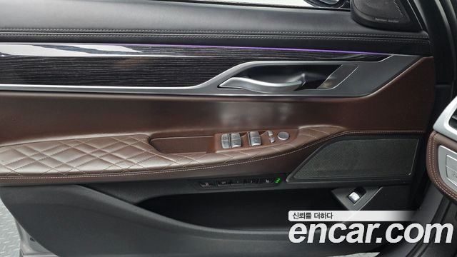 BMW 7 Series (G11) 745Le iPerformance M Sport 2021 — фото 24