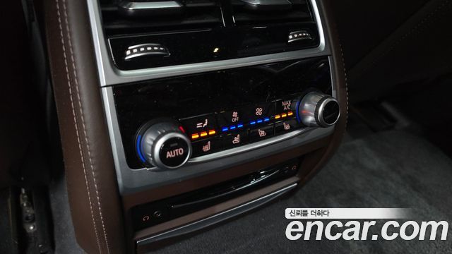 BMW 7 Series (G11) 745Le iPerformance M Sport 2021 — фото 27