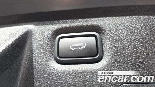 Hyundai Santa Fe HEV 1.6 2WD Prestige Choice 2023 — фото 37