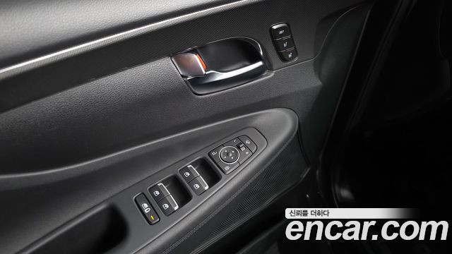 Hyundai Santa Fe HEV 1.6 2WD Prestige Choice 2023 — фото 38