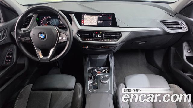 BMW 1 Series (F40) 118d Joy 2021 — фото 7