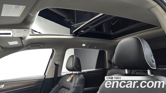 Volkswagen Atlas 2.0 TSI R-LINE 7-Seater 2025 — фото 16
