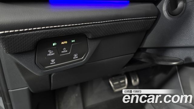Volkswagen Atlas 2.0 TSI R-LINE 7-Seater 2025 — фото 20