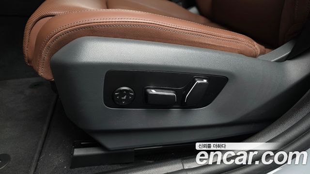 BMW 5 Series (G60) 530i xDrive M Sport 2024 — фото 34