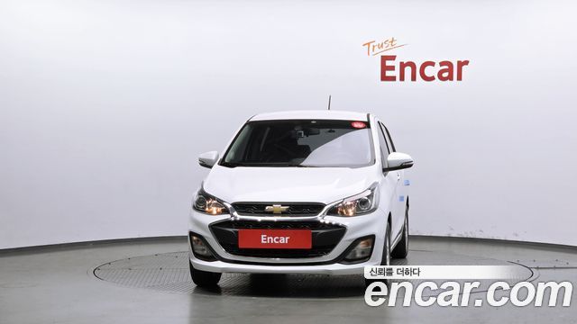 Chevrolet Spark LT 2021 — фото 3