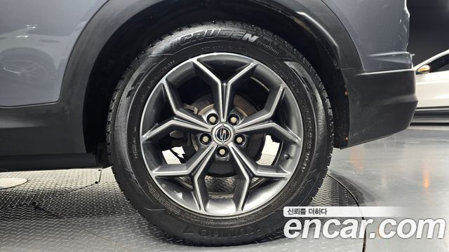 KG Mobility (SsangYong) Beautiful Korando Diesel 1.6 4WD Pantastic 2019 — фото 21
