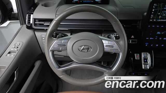 Hyundai Staria 4WD Lounge 9-Seater Inspiration 2022 — фото 13