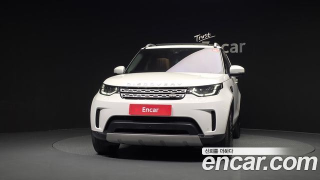 Land Rover Discovery 5 3.0 SD6 HSE Luxury 2019 — фото 3