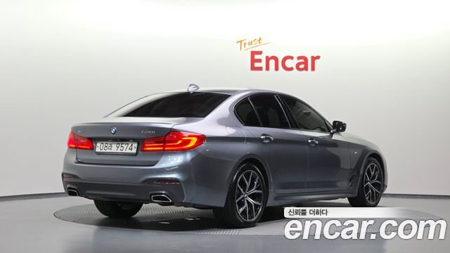 BMW 5 Series (G30) 530i xDrive M Sport Package Plus 2017 — фото 2