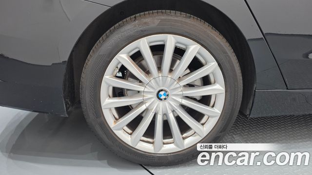 BMW 6 Series GT (G32) 630i xDrive Luxury 2023 — фото 5