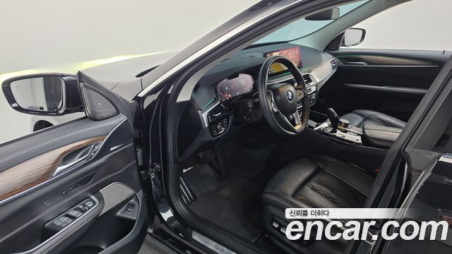 BMW 6 Series GT (G32) 630i xDrive Luxury 2023 — фото 10