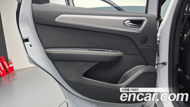 Renault Korea Arkana 1.6 GTe Iconic 2025 — фото 25