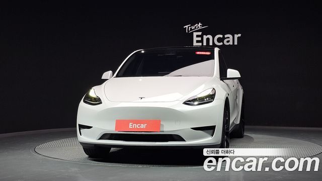 Tesla Model Y RWD 2023 — фото 3