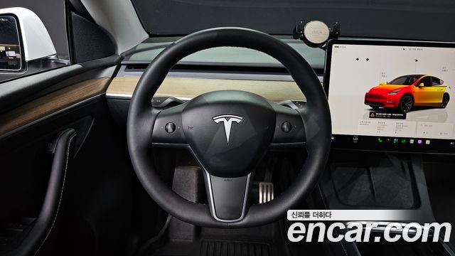 Tesla Model Y RWD 2023 — фото 12