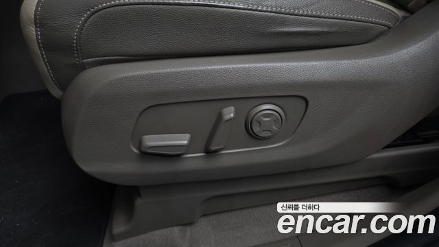 Kia Carnival (IV) Diesel 9-Seater Noblesse 2021 — фото 32
