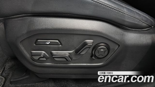 Hyundai Santa Fe (MX5) Gasoline 2.5T 2WD Calligraphy 2024 — фото 31