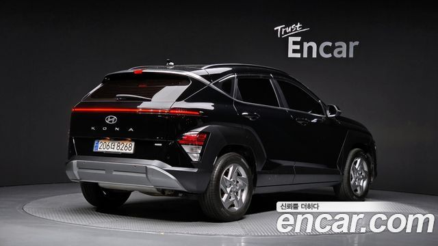 Hyundai Kona (SX2) Gasoline 1.6 Turbo 4WD Premium 2023 — фото 2
