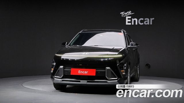Hyundai Kona (SX2) Gasoline 1.6 Turbo 4WD Premium 2023 — фото 3