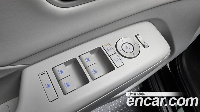Hyundai Kona (SX2) Gasoline 1.6 Turbo 4WD Premium 2023 — фото 19
