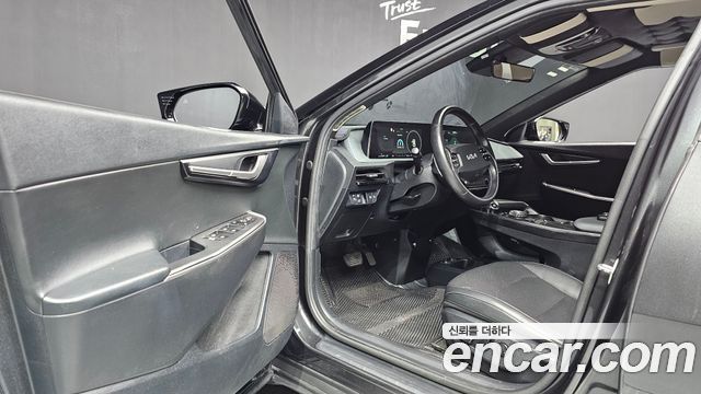 Kia EV6 Long Range Air 2022 — фото 10