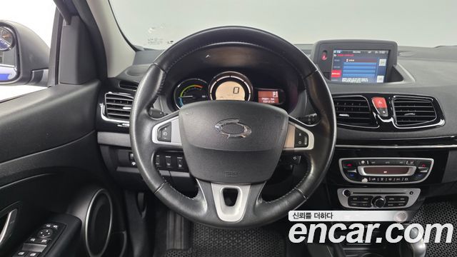 Renault Korea SM3 Z.E. RE 2017 — фото 13