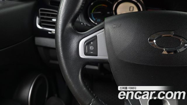 Renault Korea SM3 Z.E. RE 2017 — фото 17
