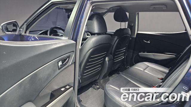KG Mobility (SsangYong) Tivoli LX 2WD 2016 — фото 17