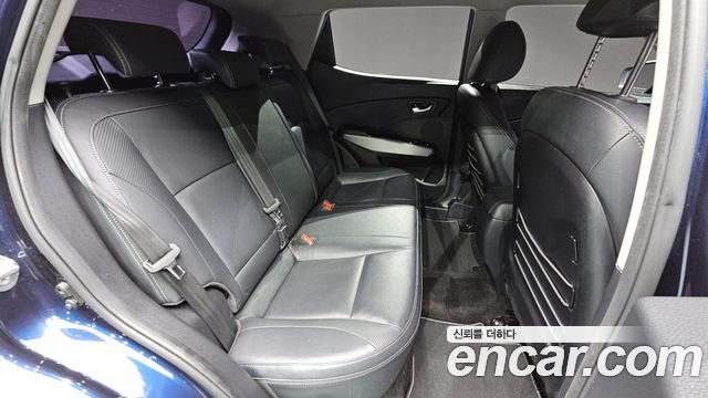 KG Mobility (SsangYong) Tivoli LX 2WD 2016 — фото 19