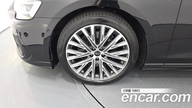 Audi A8 (D5) 55 TFSI Quattro Premium LWB 2023 — фото 5