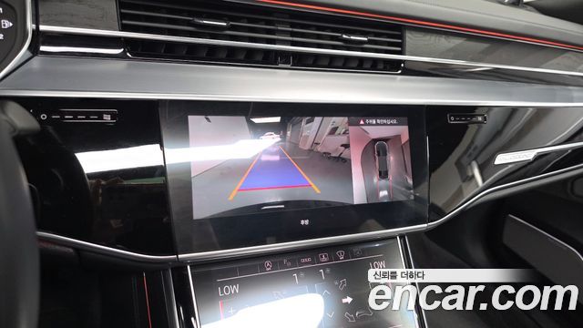 Audi A8 (D5) 55 TFSI Quattro Premium LWB 2023 — фото 14