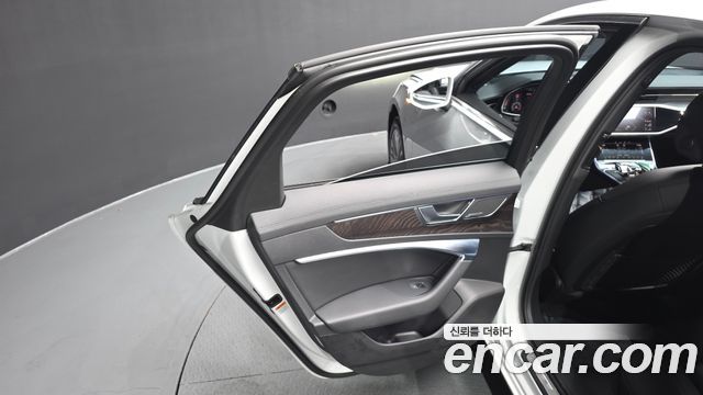 Audi A6 (C8) 40 TDI Premium 2020 — фото 31