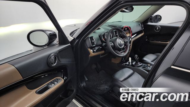 MINI Cooper SD Countryman ALL4 2nd 2020 — фото 10