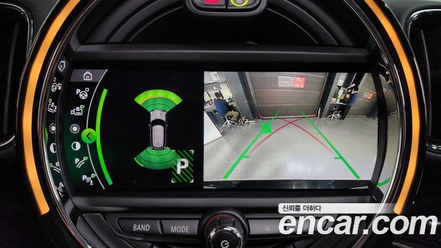 MINI Cooper SD Countryman ALL4 2nd 2020 — фото 14