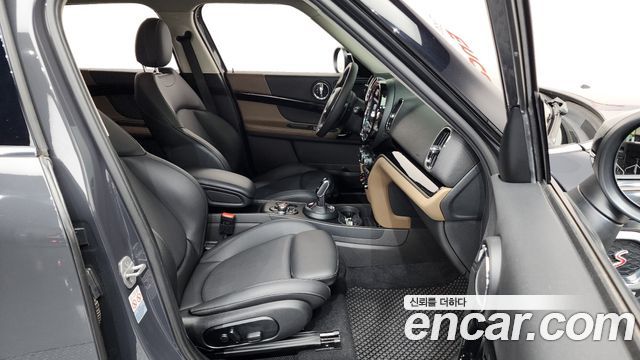 MINI Cooper SD Countryman ALL4 2nd 2020 — фото 26