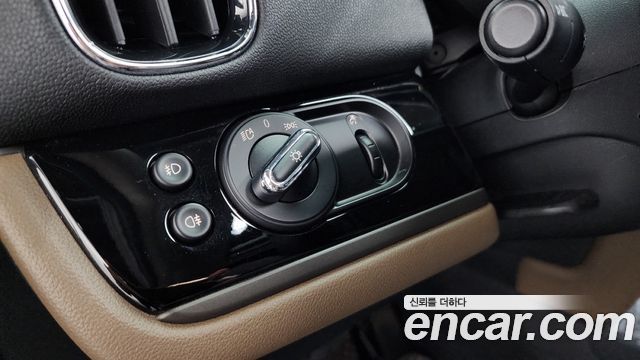 MINI Cooper SD Countryman ALL4 2nd 2020 — фото 27