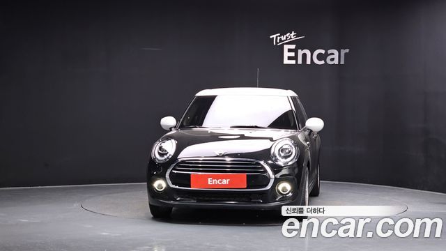 MINI Cooper 5Door Standard 3rd 2021 — фото 3