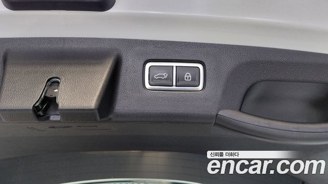 Kia Sorento (IV) Diesel 2.2 2WD Prestige 2022 — фото 32
